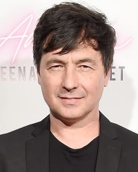 File:Trent Opaloch.jpg